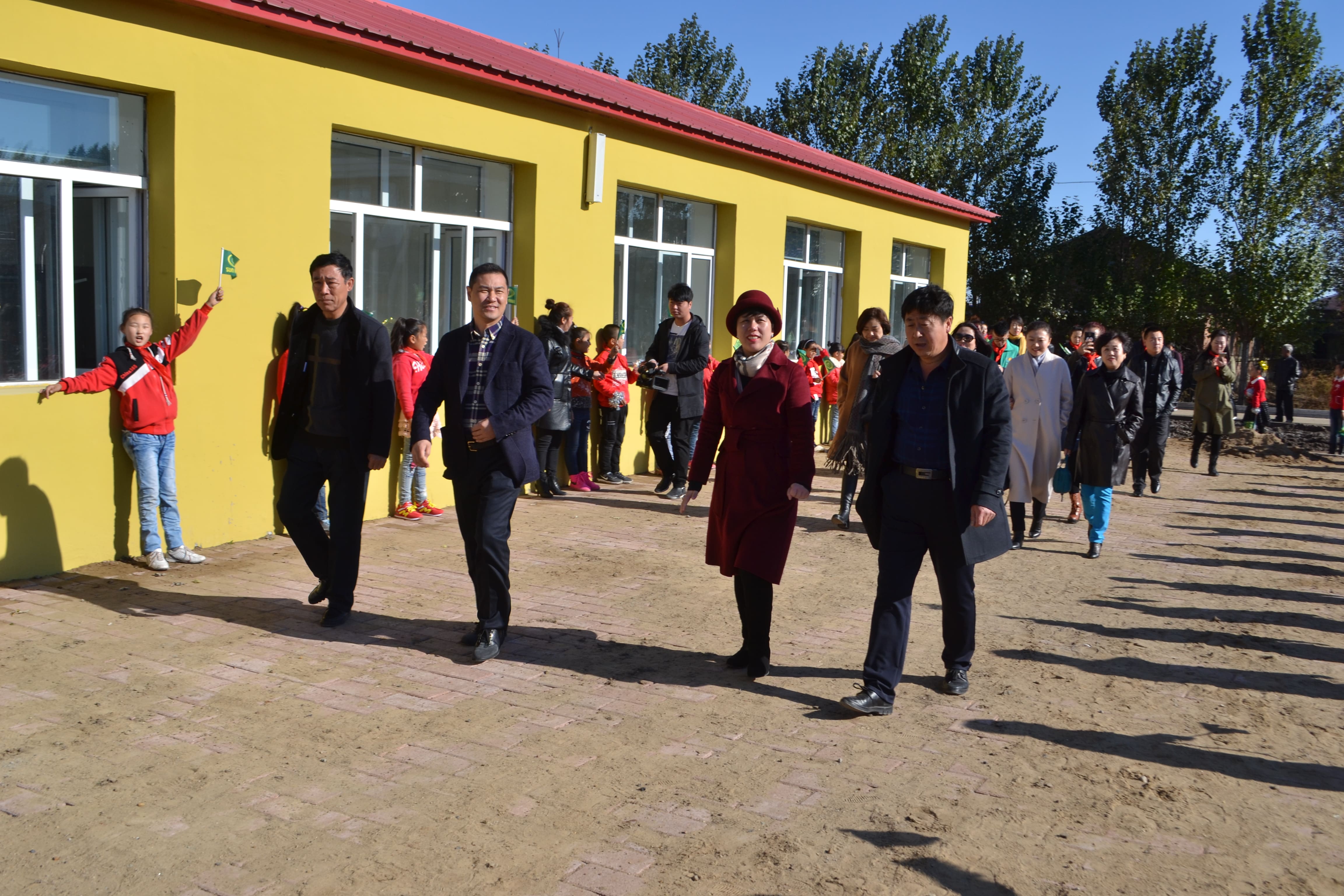 第71所 绥化市兰西县奋斗乡乐竞(中国)蔡立影小学 第71所 绥化市兰西县奋斗乡乐竞(中国)蔡立影小学