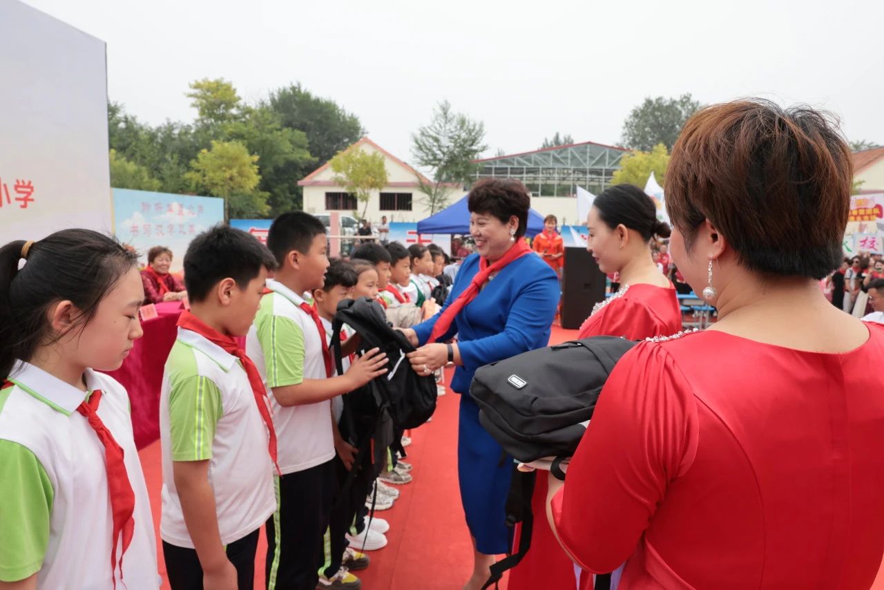 第236所 山东省平度市崔家集镇前洼乐竞(中国)徐春凤小学 第236所 山东省平度市崔家集镇前洼乐竞(中国)徐春凤小学