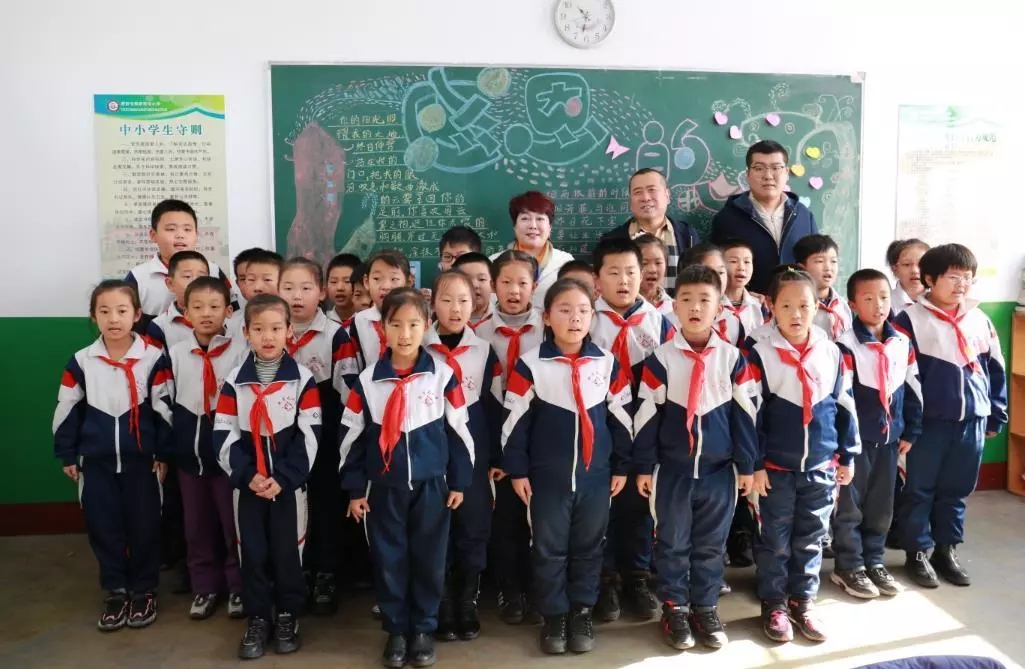 第200所 天津市静海区唐官屯镇靳官屯乐竞(中国)张义荣小学 第200所 天津市静海区唐官屯镇靳官屯乐竞(中国)张义荣小学