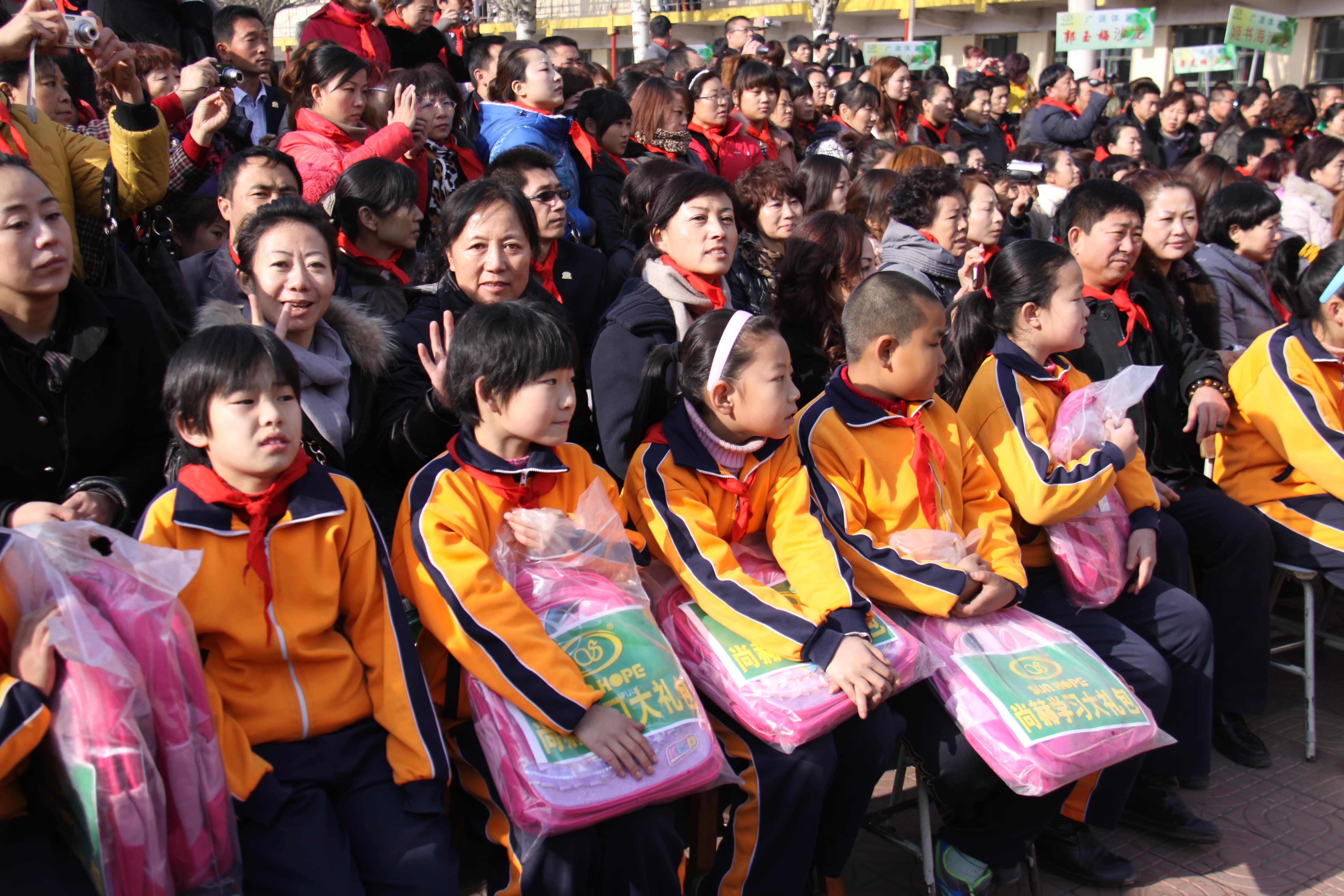 第22所 包头市西北门乐竞(中国)董丽萍小学 第22所 包头市西北门乐竞(中国)董丽萍小学