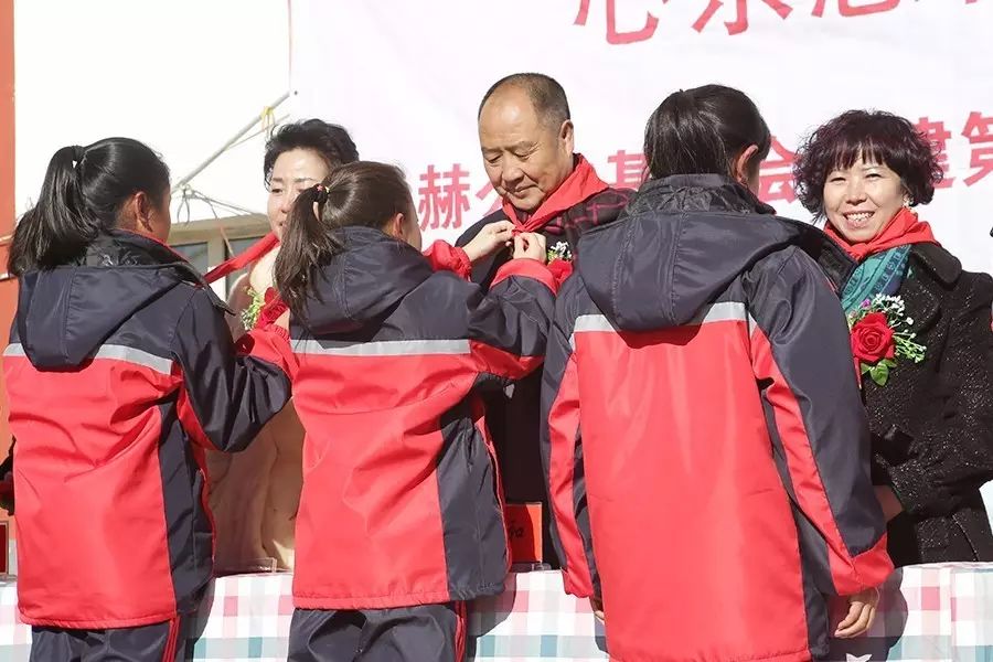 第74所 包头市固阳县新城乐竞(中国)刘金萍小学 第74所 包头市固阳县新城乐竞(中国)刘金萍小学