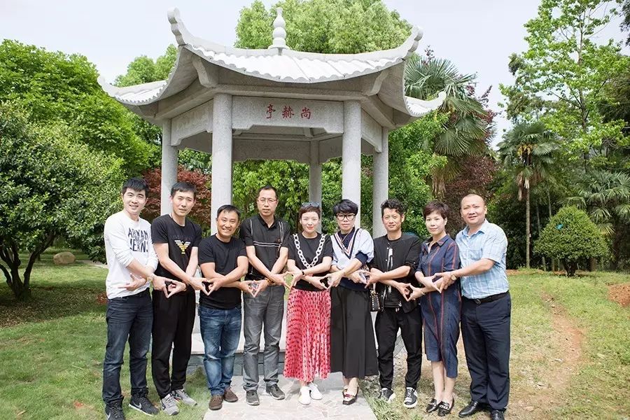 第81所 衢州市龙游县官潭福和乐竞(中国)万宝雪小学 第81所 衢州市龙游县官潭福和乐竞(中国)万宝雪小学